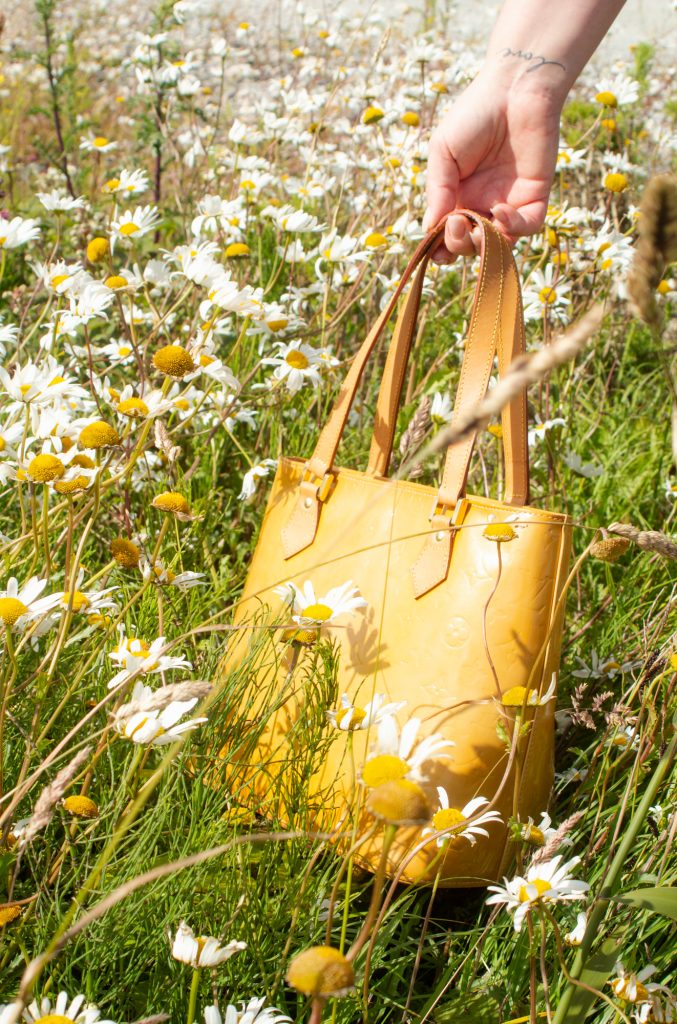 Louis Vuitton Vernis Yellow handbag Preowned Luxury bags
